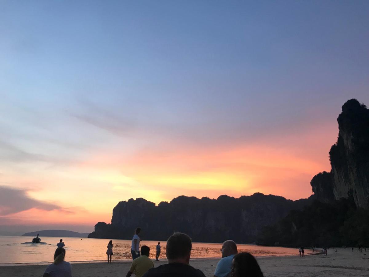 Blanco Hideout Railay - Youth Hostel 18 To 35 Only Buitenkant foto
